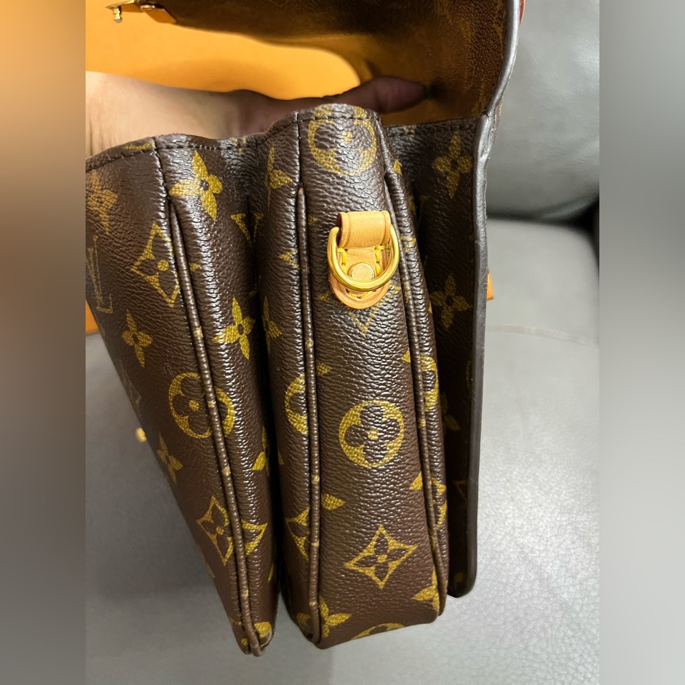 ‼️sold‼️Louis Vuitton Pochette Metis - Picture 11 of 16